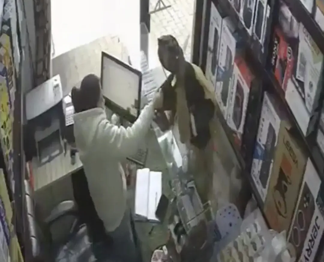 लुधियाना में युवती की बहादुरी, लूट की कोशिश नाकाम, चाकू छोड़कर भागा बदमाश