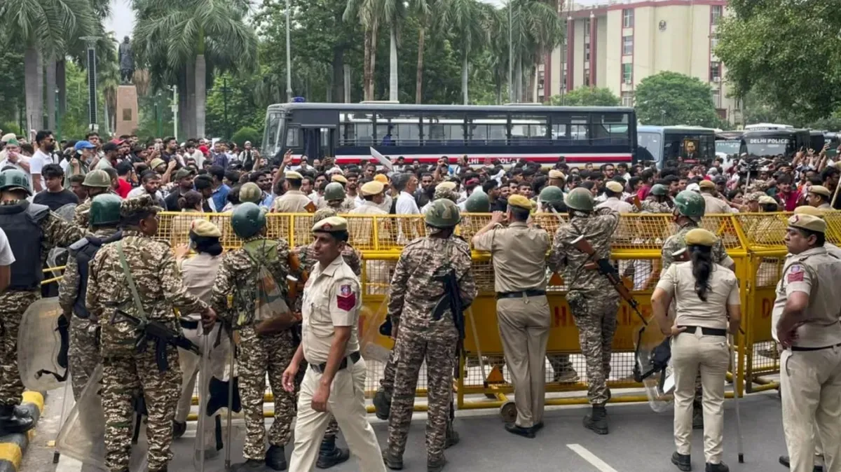 सड़क पर संग्राम ! CJP-सरकार आमने-सामने, 170 से ज्यादा घायल और 5 FIR दर्ज