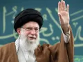 जानिए! क्यों ईरान के सुप्रीम लीडर खामेनेई अपना दाहिना हाथ छिपाकर रखते थे