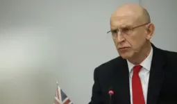 अगर मौका मिले तो युद्ध अपराधों के लिए जिम्मेदार व्यक्ति को रोका जाना चाहिए: यूके रक्षा सचिव