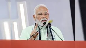 दिल्ली धमाका: पीएम मोदी बोले- किसी को बख़्शा नहीं जाएगा, जांच एजेंसियां सतर्क