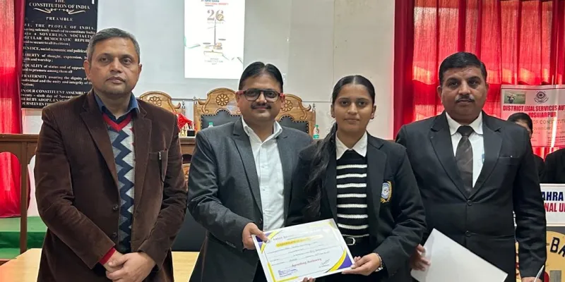 रयात बाहरा यूनिवर्सिटी के स्कूल ऑफ लॉ में संविधान दिवस कार्यक्रम आयोजित