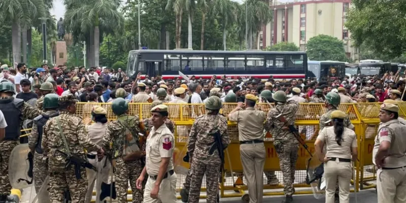 सड़क पर संग्राम ! CJP-सरकार आमने-सामने, 170 से ज्यादा घायल और 5 FIR दर्ज